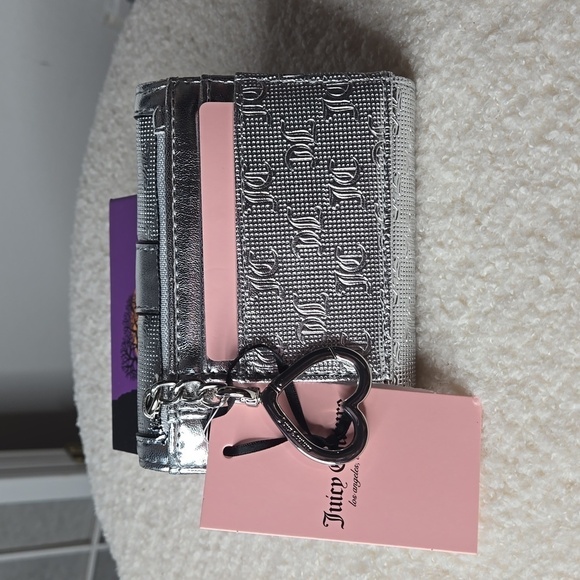NWT Juicy Couture trifold silver - Picture 4 of 11